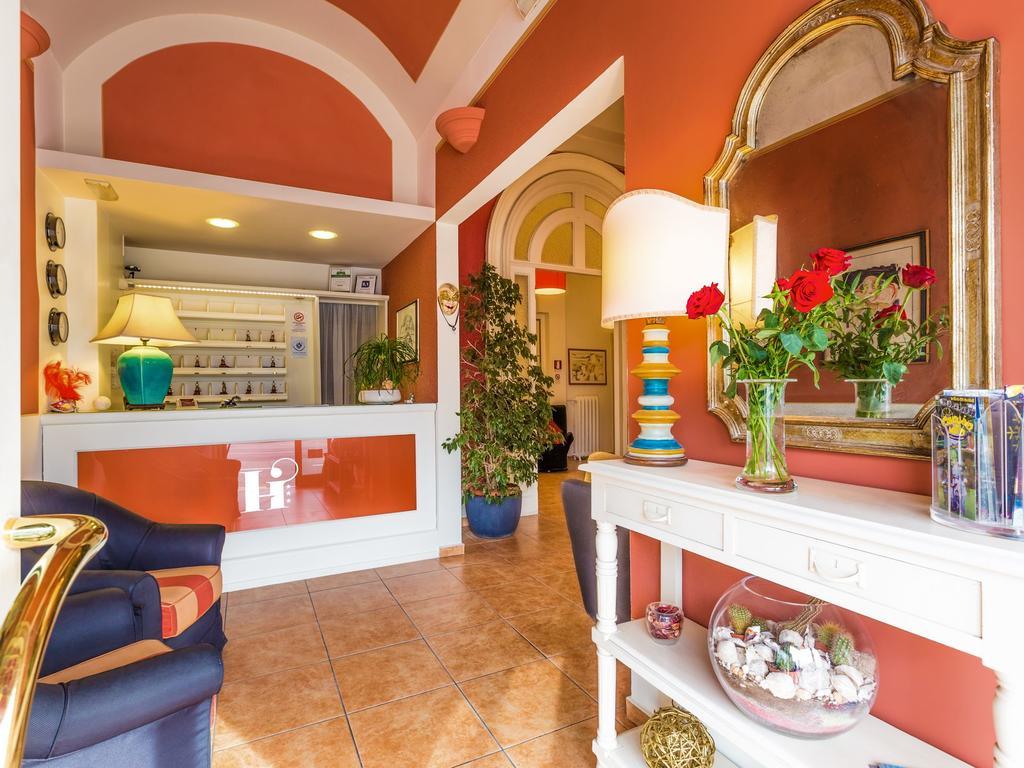 Hotel Internazionale ヴィアレッジョ エクステリア 写真